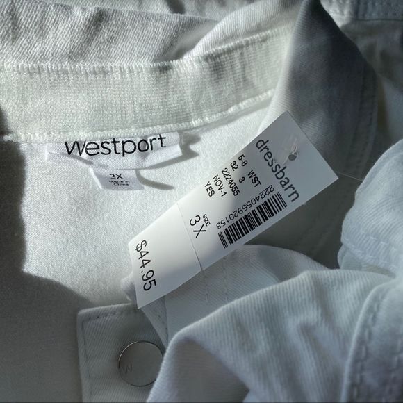 NWT Westport White Stretchy Jean Jacket - Picture 7 of 8
